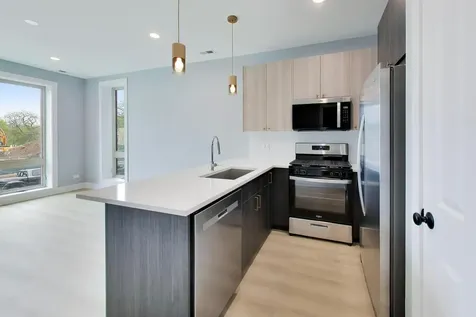 6548 South Maryland Avenue Chicago IL 60637