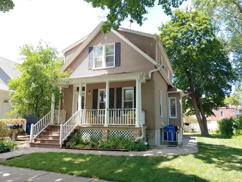 1422 Oakwood Avenue Des Plaines IL 60016