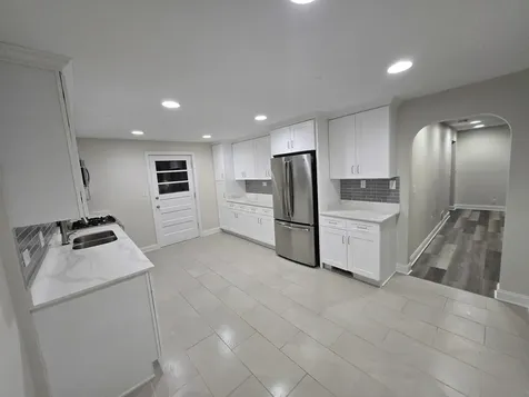 813 Chicago Road Chicago Heights IL 60411