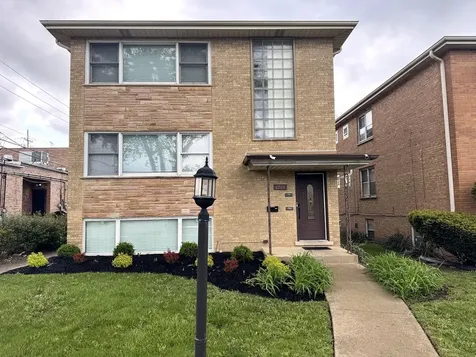 1215 Balmoral Avenue Westchester IL 60154