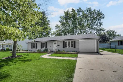 128 Saugatuck Road Montgomery IL 60538