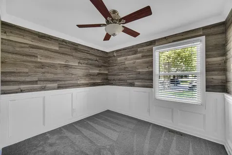 128 Saugatuck Road Montgomery IL 60538