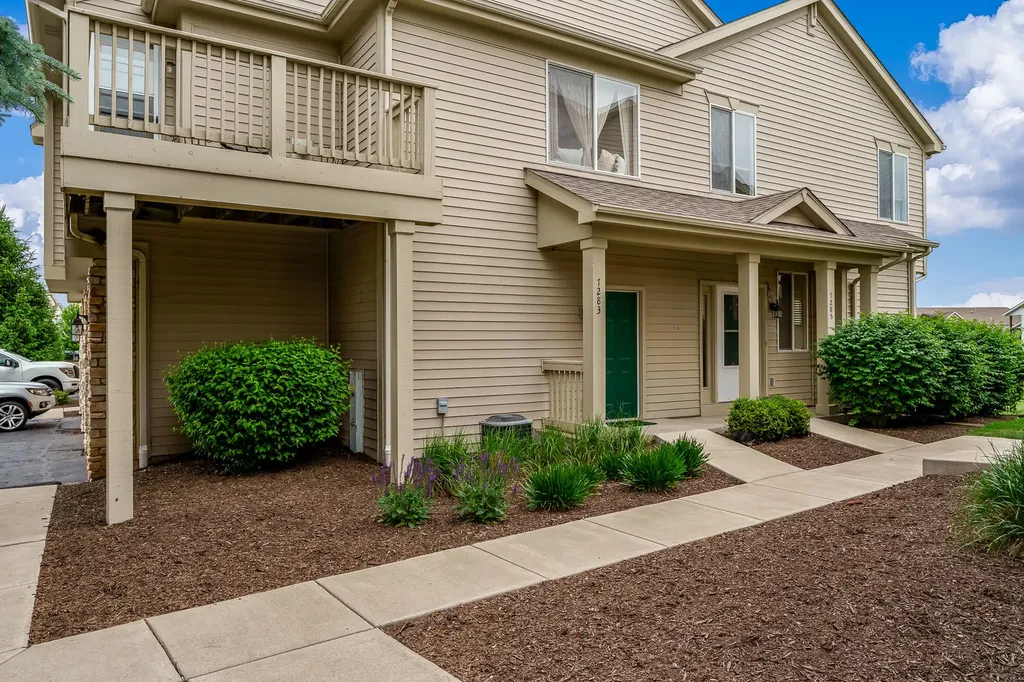 7283 Mabels Way Loves Park IL 61111