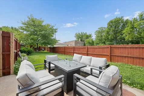 2114 North Spaulding Avenue Chicago IL 60647