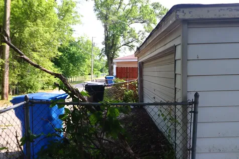 8821 South Eggleston Avenue Chicago IL 60620