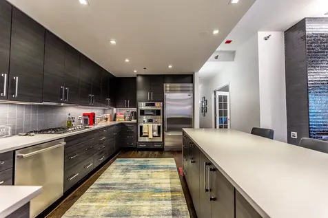 720 North Larrabee Street Chicago IL 60654
