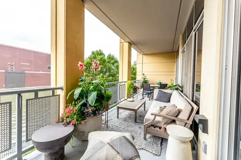 720 North Larrabee Street Chicago IL 60654