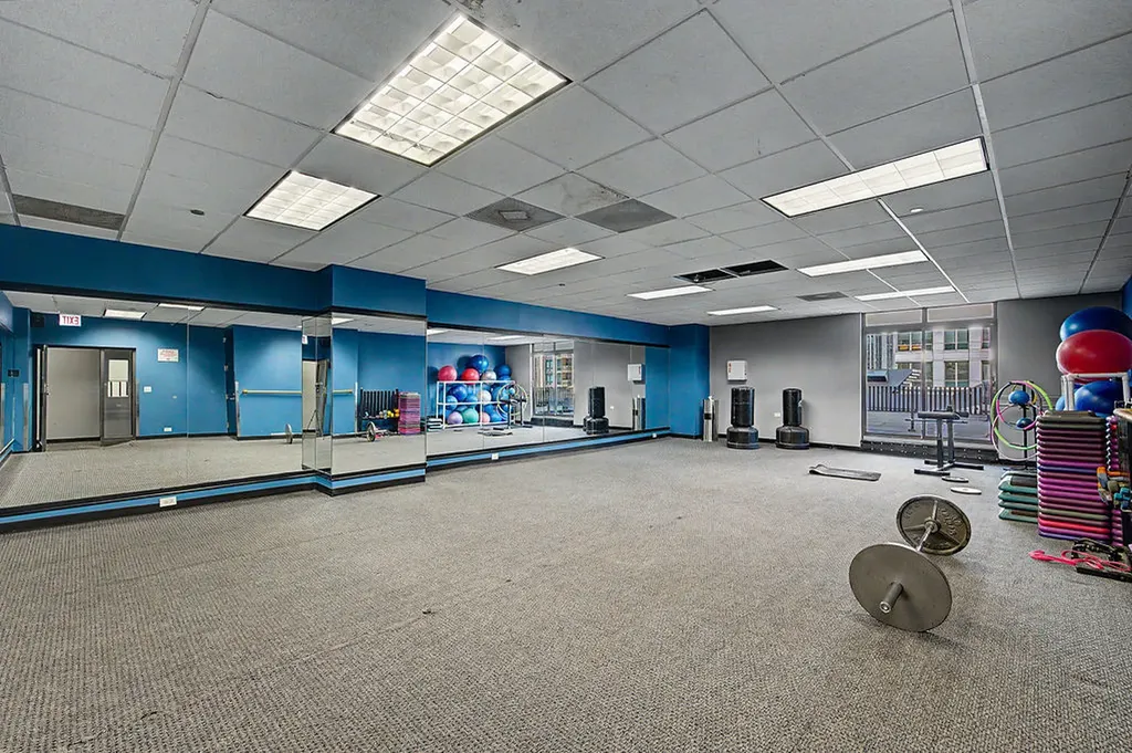 10 East Ontario Street Chicago IL 60611