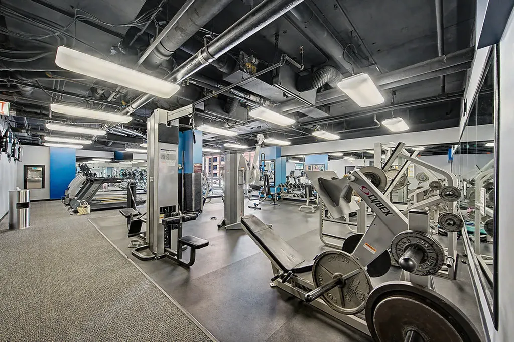 10 East Ontario Street Chicago IL 60611