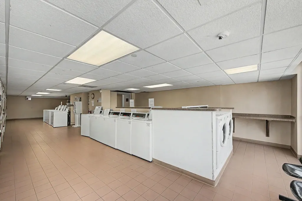 10 East Ontario Street Chicago IL 60611