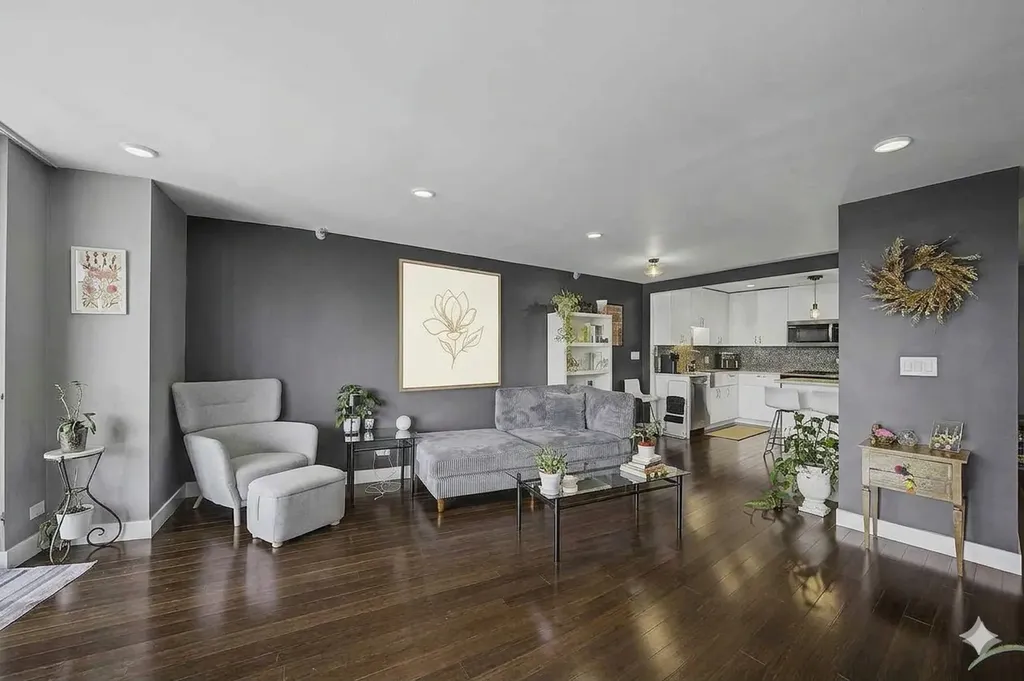 10 East Ontario Street Chicago IL 60611