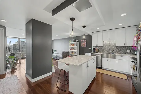 10 East Ontario Street Chicago IL 60611