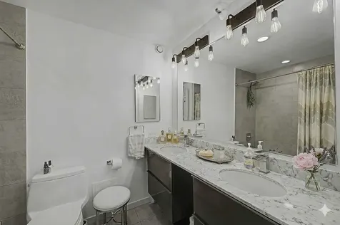 10 East Ontario Street Chicago IL 60611