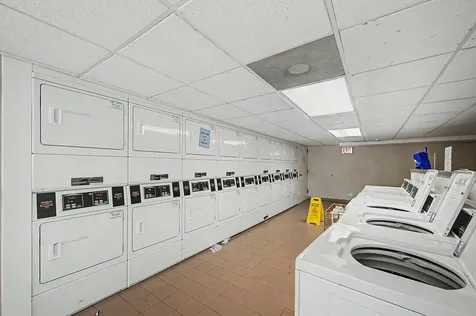 10 East Ontario Street Chicago IL 60611