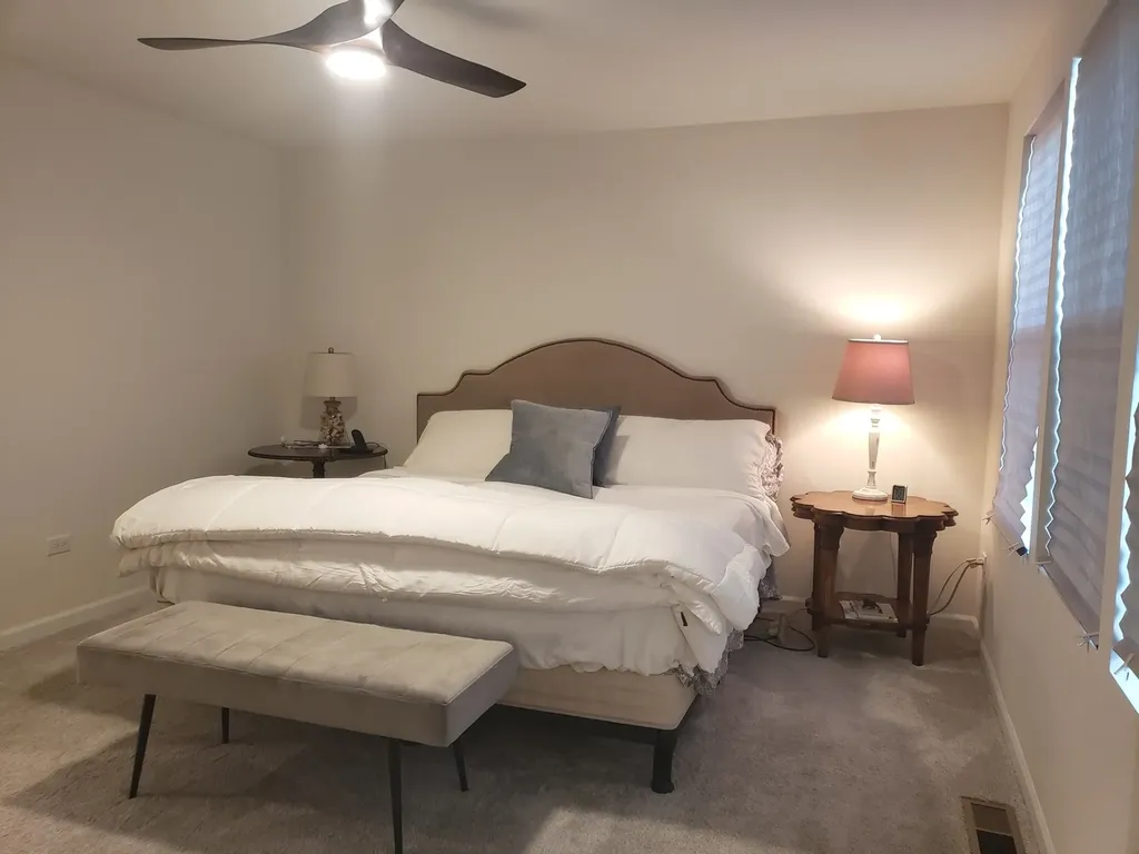 1221 Josiah Road Naperville IL 60563