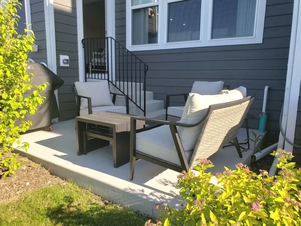 1221 Josiah Road Naperville IL 60563