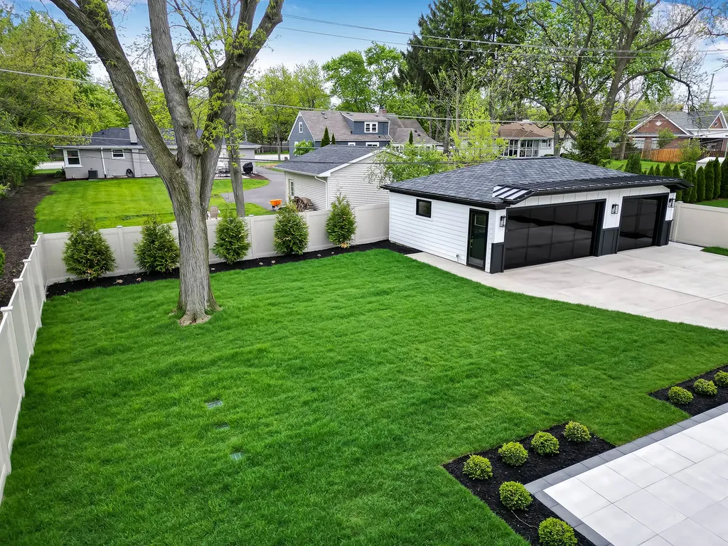 5429 Lawn Avenue Western Springs IL 60558