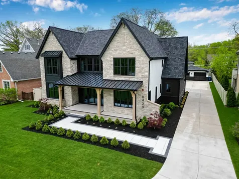 5429 Lawn Avenue Western Springs IL 60558