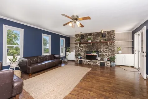 2323 Duke Drive Bloomington IL 61705