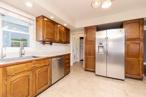 2323 Duke Drive Bloomington IL 61705