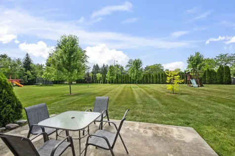 2955 Whispering Oaks Drive Buffalo Grove IL 60089