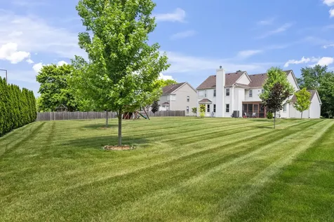 2955 Whispering Oaks Drive Buffalo Grove IL 60089