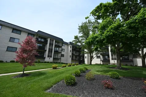 6950 West Forest Preserve Drive Norridge IL 60706