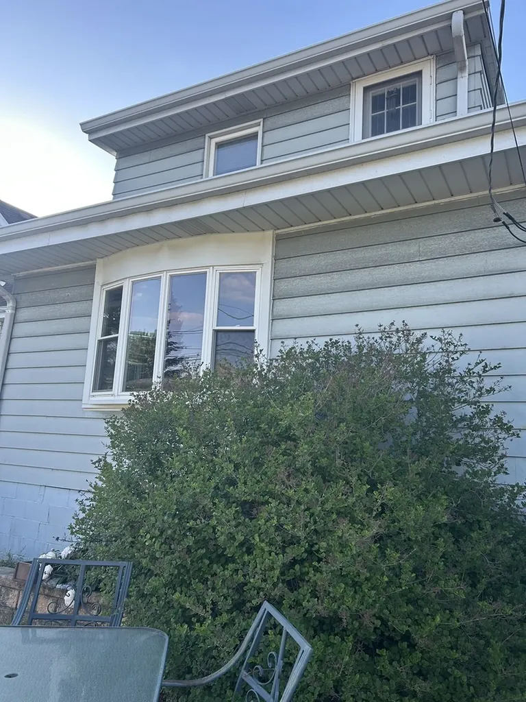 5346 North Ludlam Avenue Chicago IL 60630