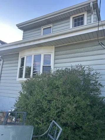 5346 North Ludlam Avenue Chicago IL 60630