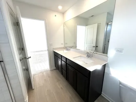 612 Cassia Court Crystal Lake IL 60012