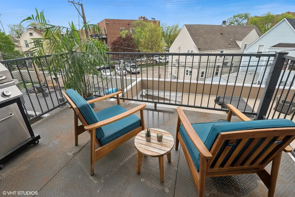 3209 North Elston Avenue Chicago IL 60618