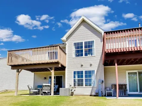 986 Viewpoint Drive Lake In The Hills IL 60156