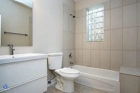 2756 North Ashland Avenue Chicago IL 60614