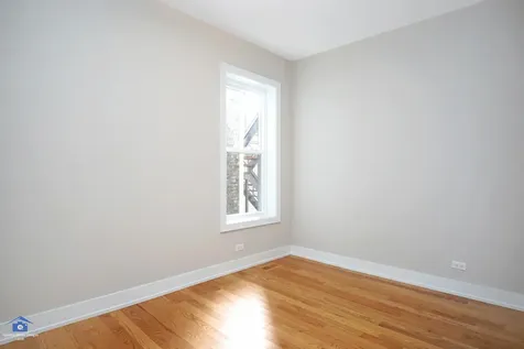 2756 North Ashland Avenue Chicago IL 60614