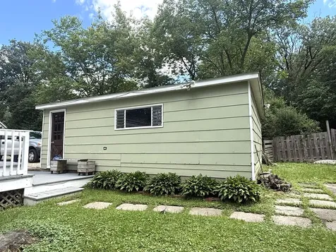 24741 West Passavant Avenue Round Lake IL 60073