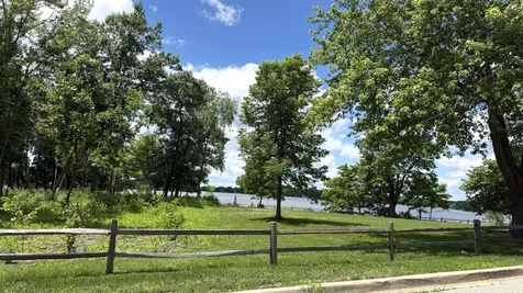24741 West Passavant Avenue Round Lake IL 60073