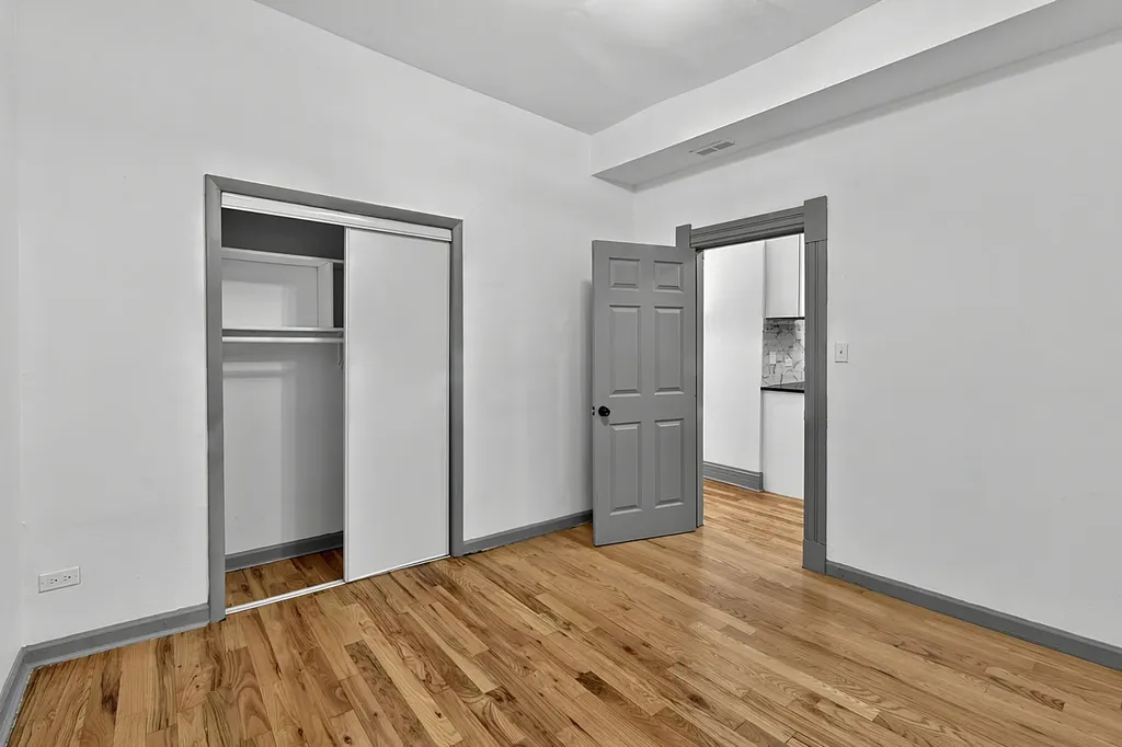 6602 South Marquette Avenue Chicago IL 60637