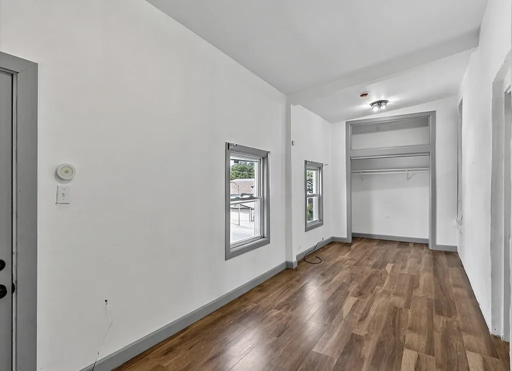 6602 South Marquette Avenue Chicago IL 60637
