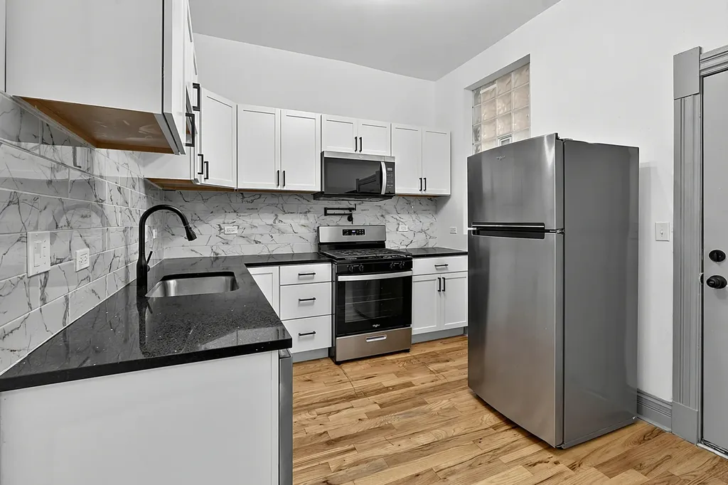 6602 South Marquette Avenue Chicago IL 60637