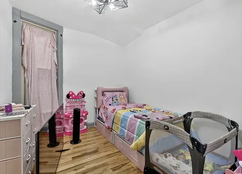 6602 South Marquette Avenue Chicago IL 60637