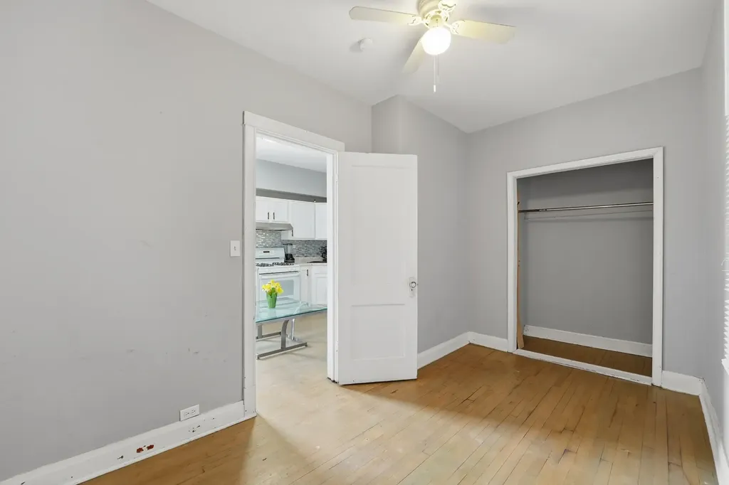 3953 South California Avenue Chicago IL 60632