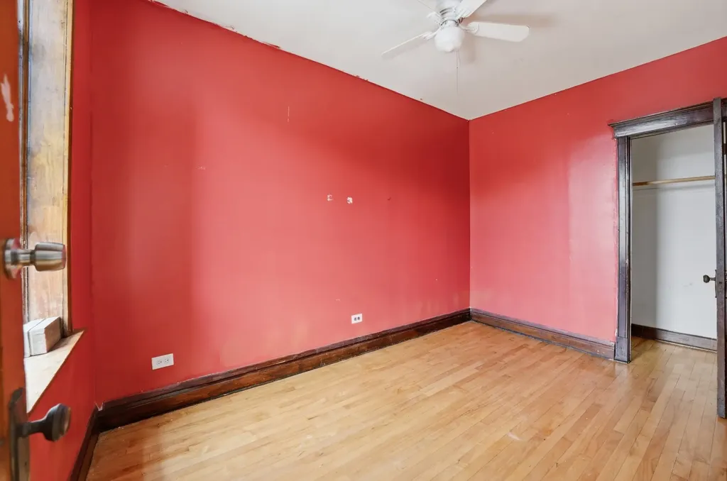 3953 South California Avenue Chicago IL 60632
