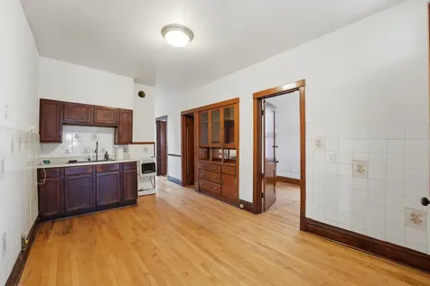 3953 South California Avenue Chicago IL 60632