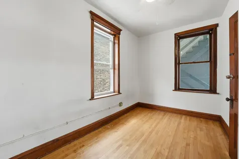 3953 South California Avenue Chicago IL 60632