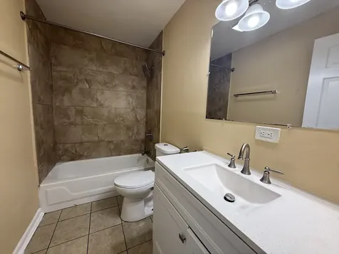 916 Williams Street Calumet City IL 60409