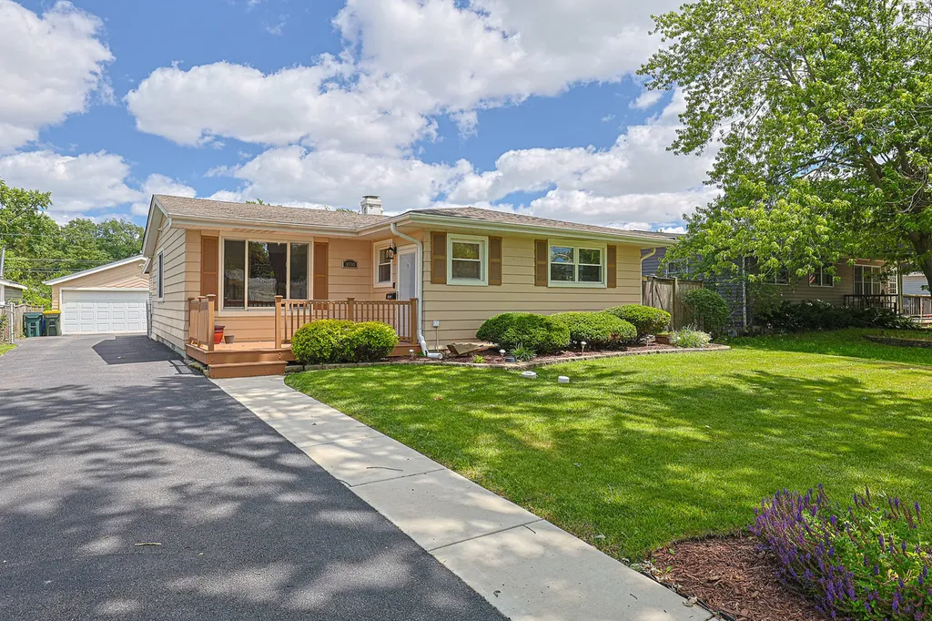 3910 Eagle Lane Rolling Meadows IL 60008