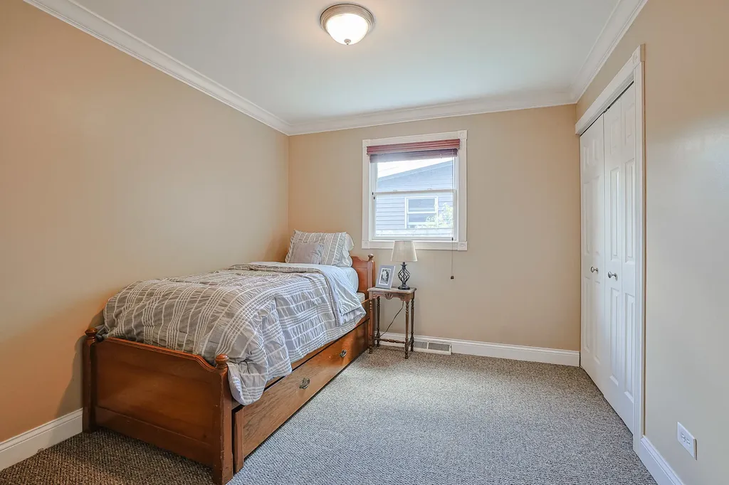 3910 Eagle Lane Rolling Meadows IL 60008
