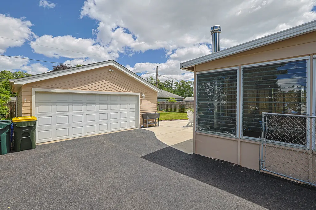 3910 Eagle Lane Rolling Meadows IL 60008