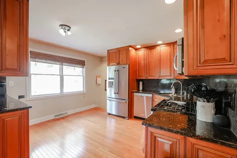 3910 Eagle Lane Rolling Meadows IL 60008
