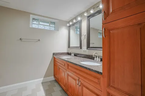 3910 Eagle Lane Rolling Meadows IL 60008